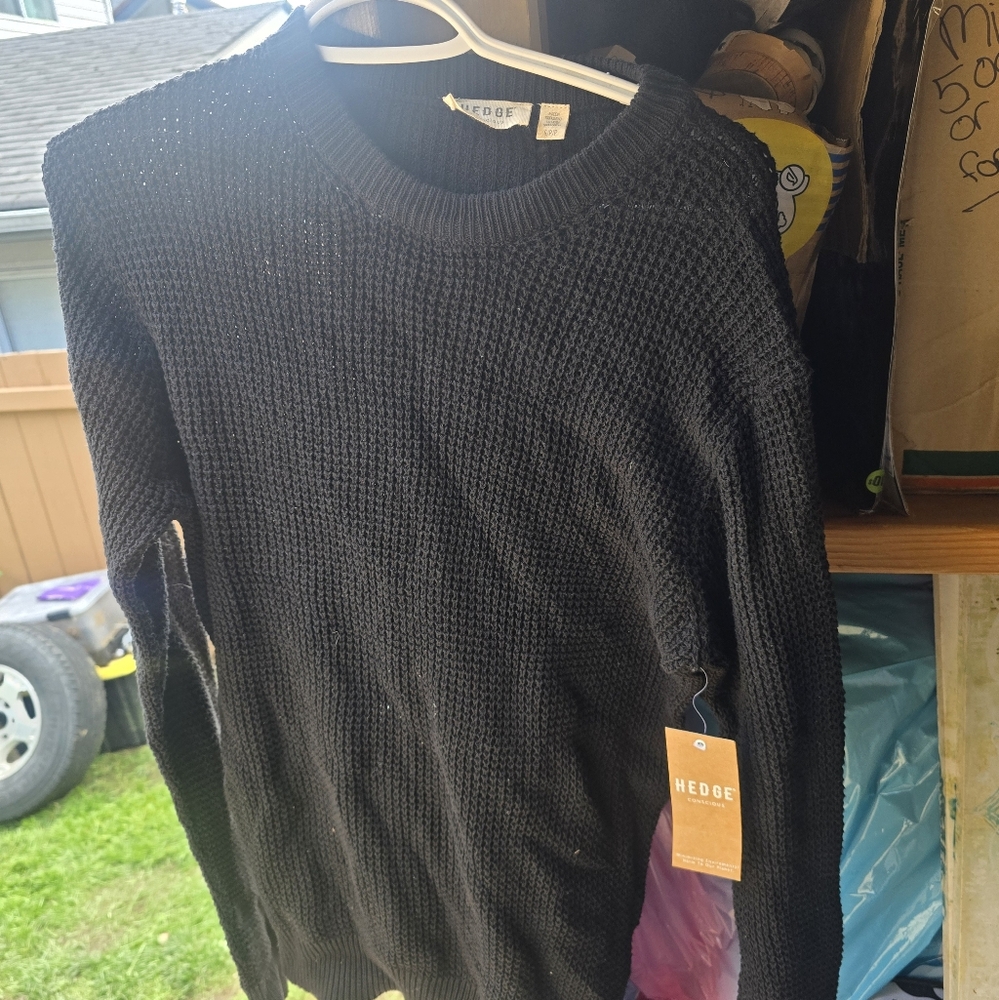 edge Classic Black Crewneck Sweater